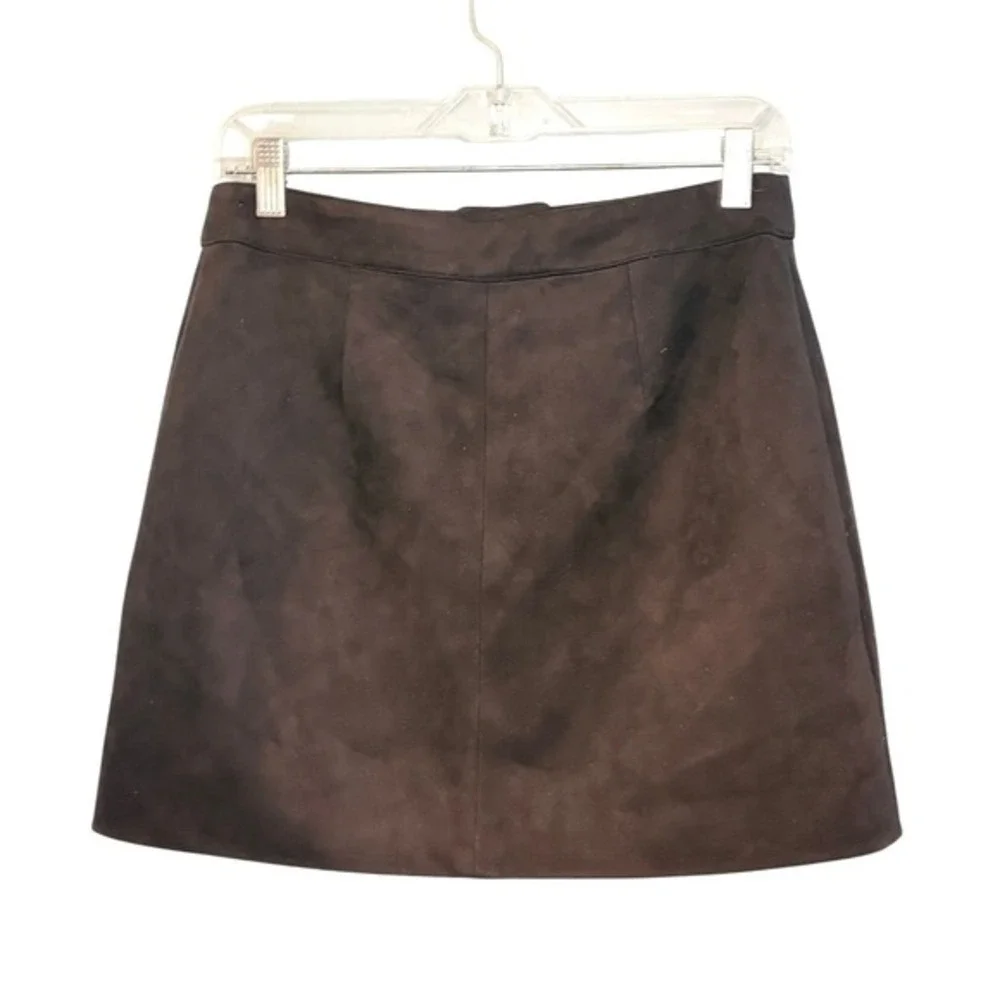 Forever 21‎ Black Faux Suede MIni Skirt Silver Zipper Detail M